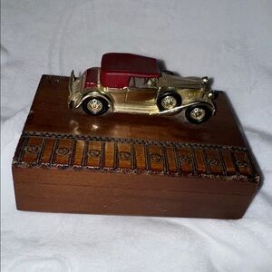 Vintage Lesney Matchbox Models of Yesteryear 1930 Packard Trinket Box Wood Case!
